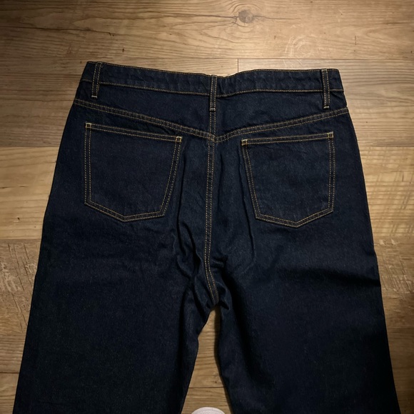 Zara: V front tailored straight leg jeans. - Picture 3 of 13